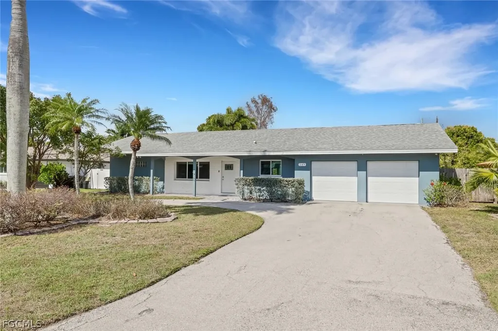 549 Peck Avenue Fort Myers FL 33919