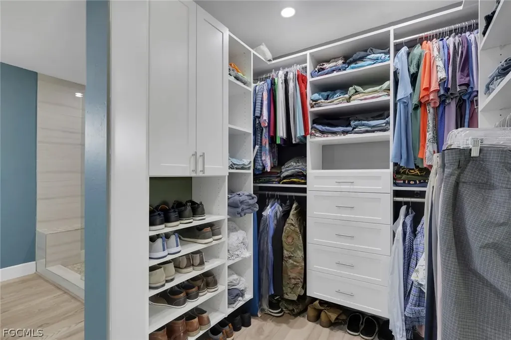 549 Peck Avenue Fort Myers FL 33919