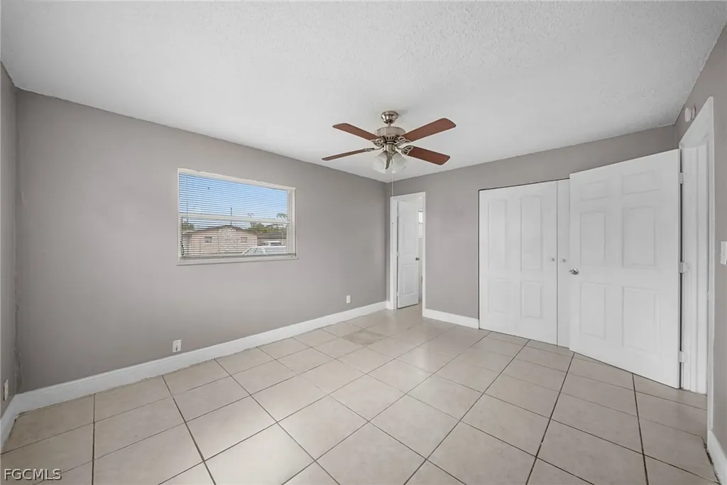 5458 5th Avenue Fort Myers FL 33907
