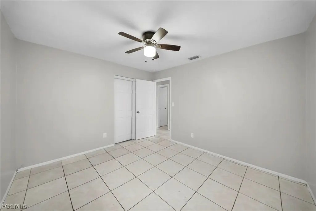 464 Carolina Avenue Fort Myers FL 33905