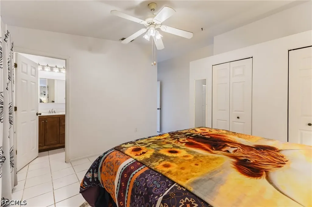 315 NW 7th Terrace Cape Coral FL 33993