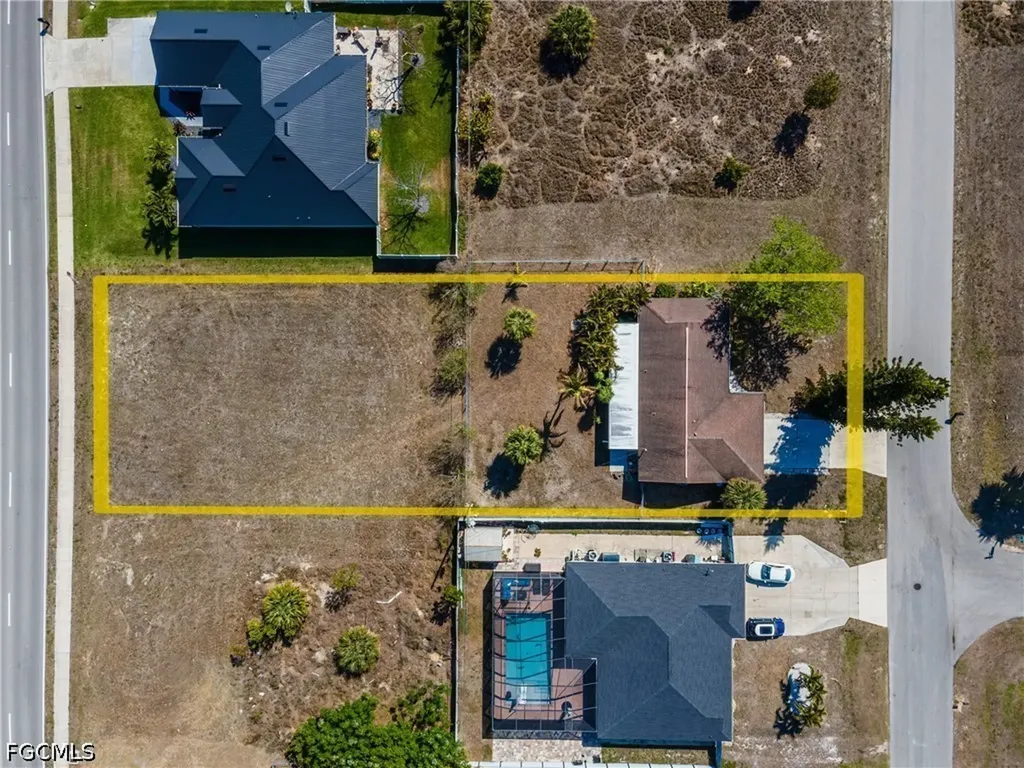 315 NW 7th Terrace Cape Coral FL 33993