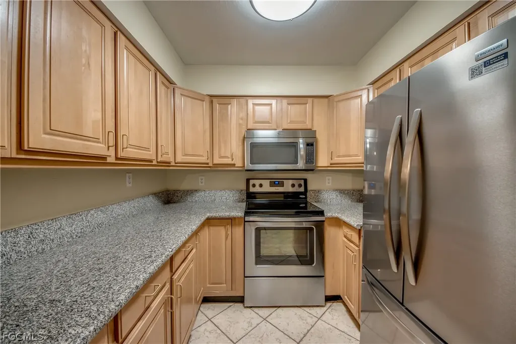 12515 Mcgregor Boulevard Fort Myers FL 33919