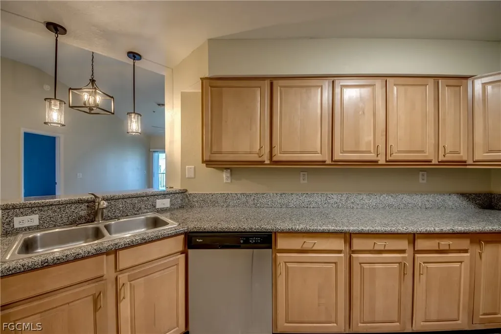 12515 Mcgregor Boulevard Fort Myers FL 33919