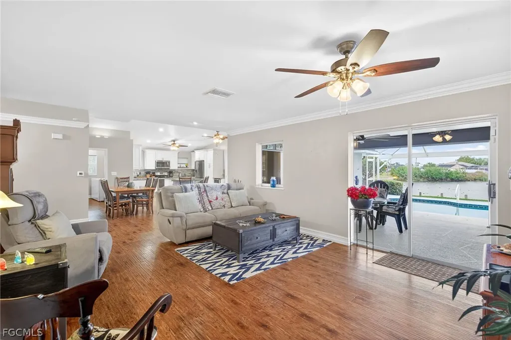 432 NE 18th Avenue Cape Coral FL 33909
