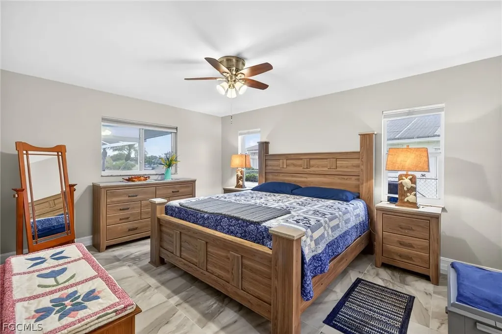 432 NE 18th Avenue Cape Coral FL 33909