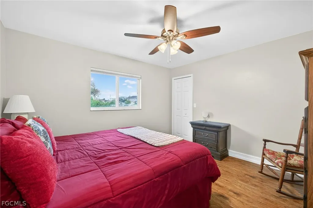 432 NE 18th Avenue Cape Coral FL 33909