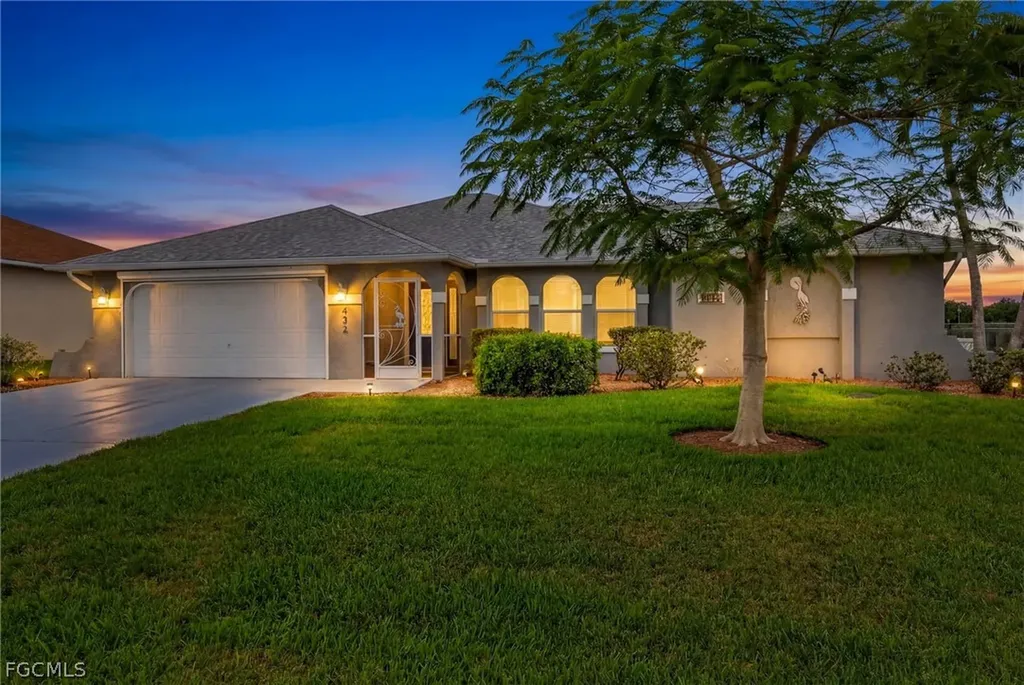 432 NE 18th Avenue Cape Coral FL 33909