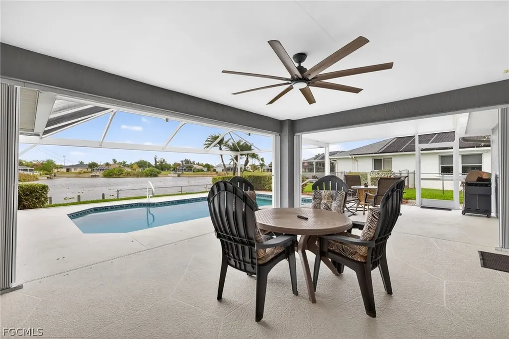 432 NE 18th Avenue Cape Coral FL 33909