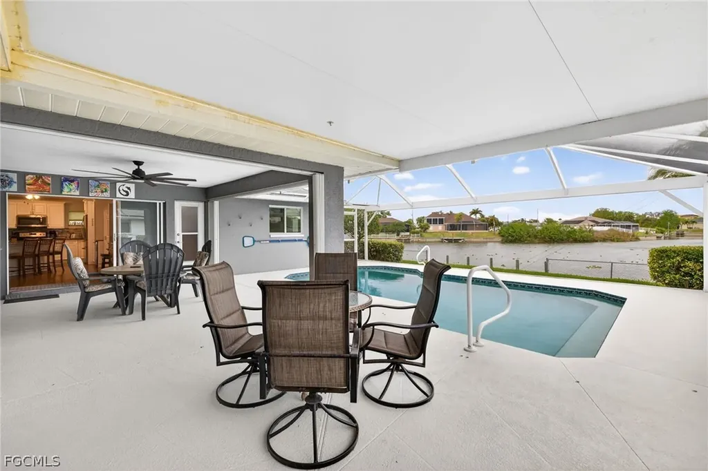 432 NE 18th Avenue Cape Coral FL 33909