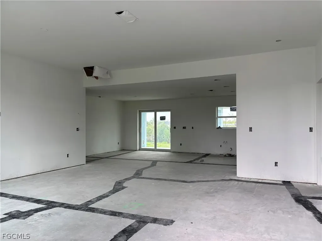 15256 Hennipen Circle Port Charlotte FL 33981