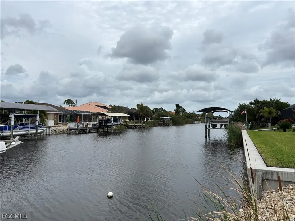 15256 Hennipen Circle Port Charlotte FL 33981