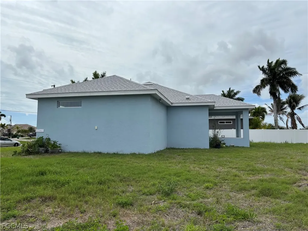 15256 Hennipen Circle Port Charlotte FL 33981