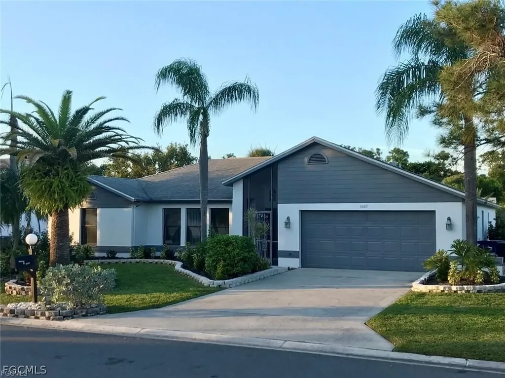 6645 Wakefield Drive Fort Myers FL 33966