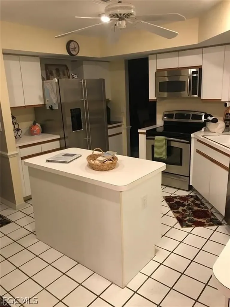 6645 Wakefield Drive Fort Myers FL 33966