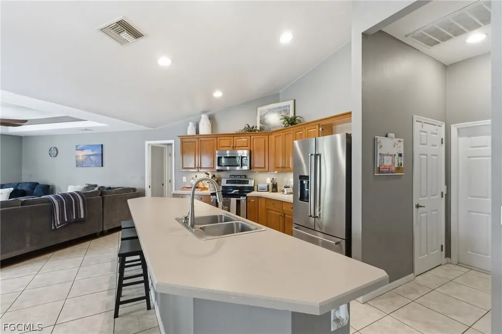3941 NW 42nd Lane Cape Coral FL 33993
