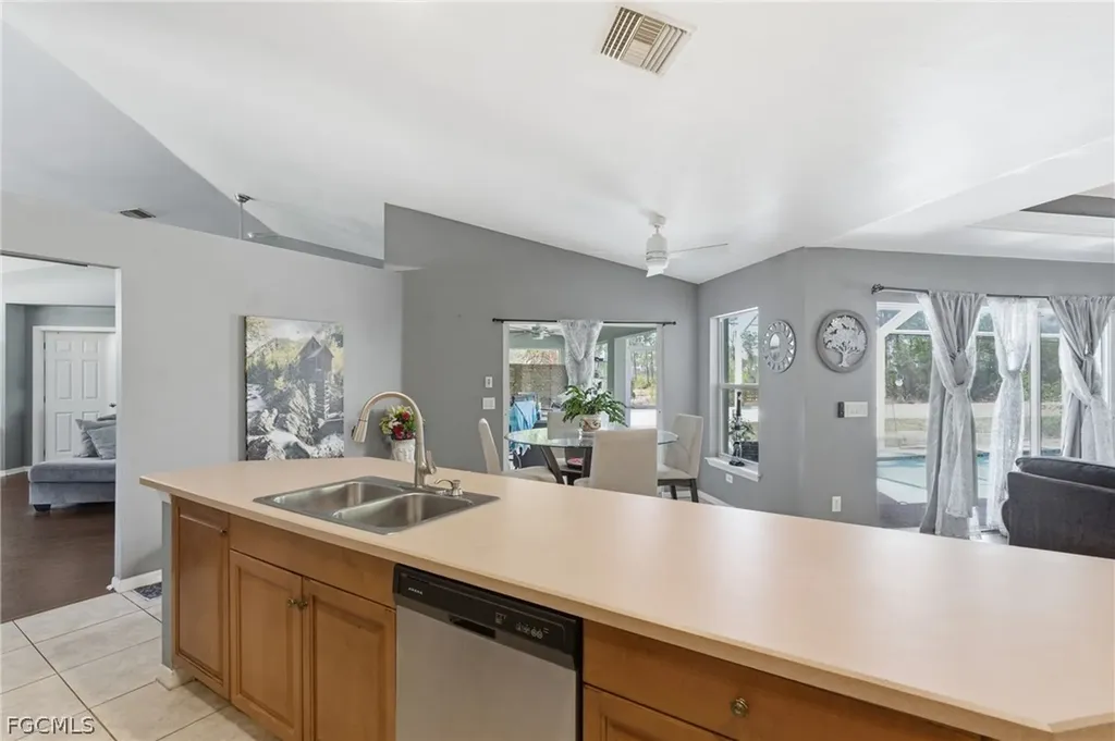 3941 NW 42nd Lane Cape Coral FL 33993