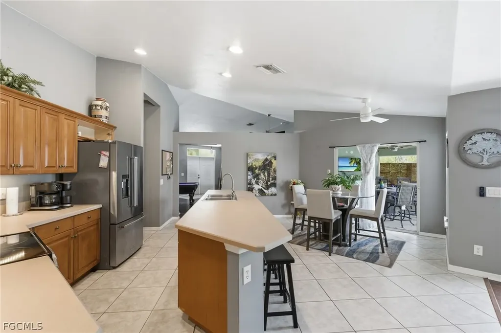 3941 NW 42nd Lane Cape Coral FL 33993