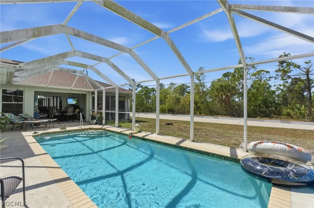 3941 NW 42nd Lane Cape Coral FL 33993