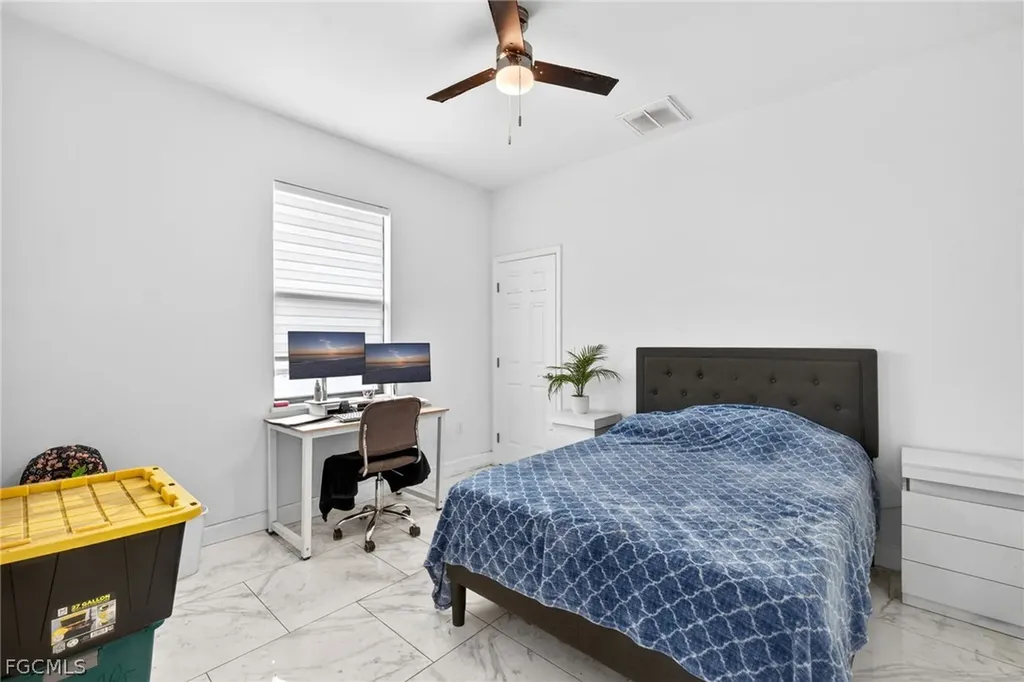 1137 NE 4th Avenue Cape Coral FL 33909