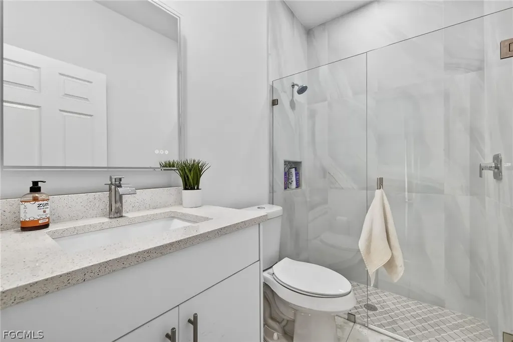 1137 NE 4th Avenue Cape Coral FL 33909