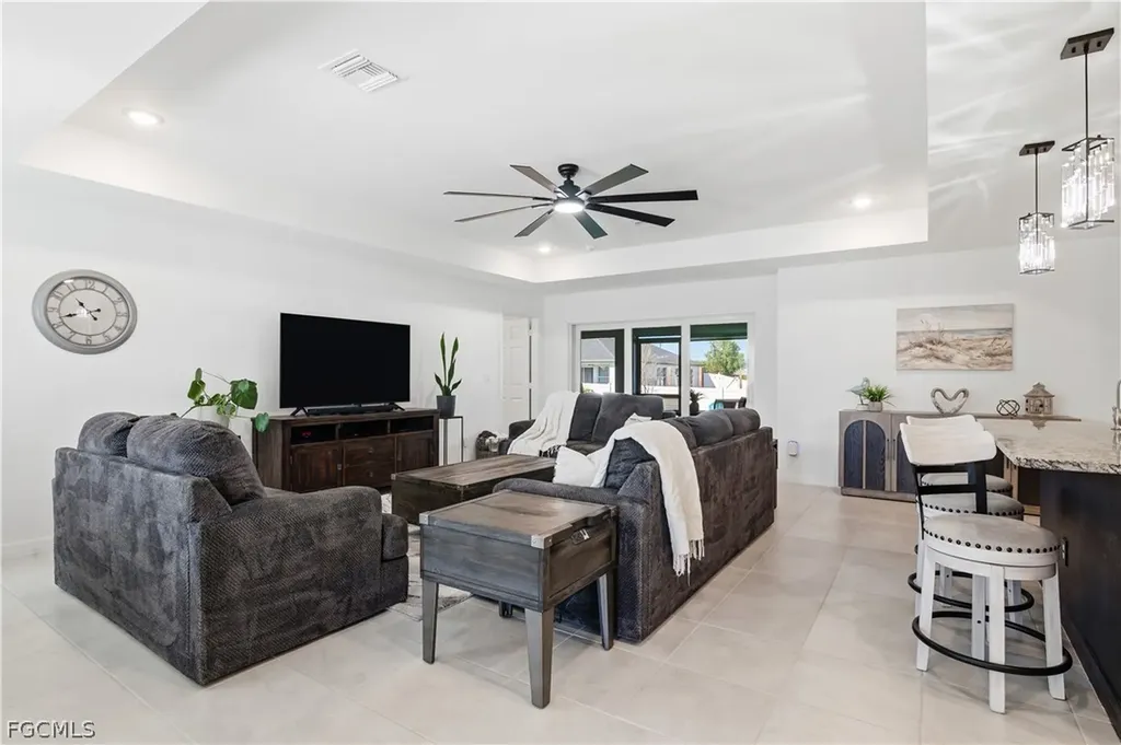 2214 NW 21st Avenue Cape Coral FL 33993