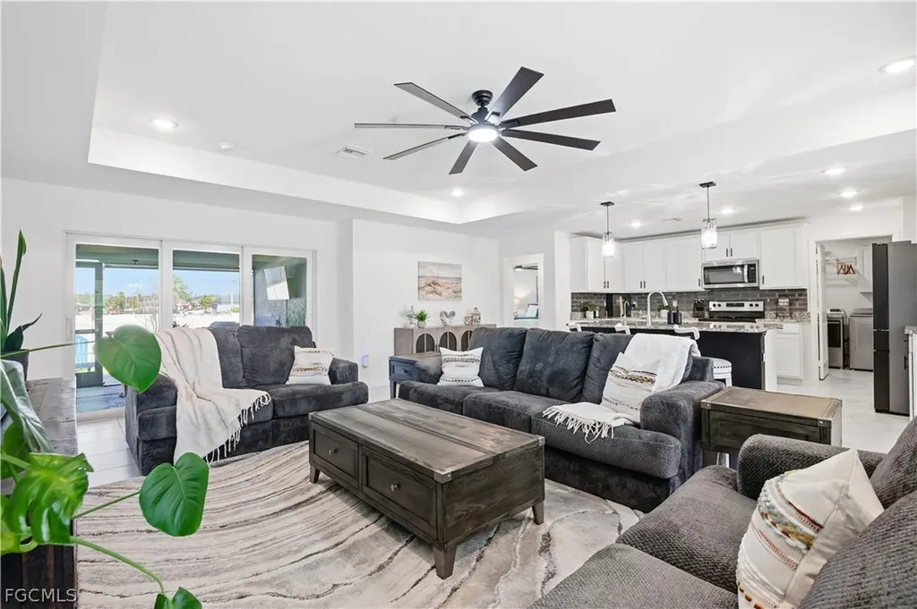 2214 NW 21st Avenue Cape Coral FL 33993