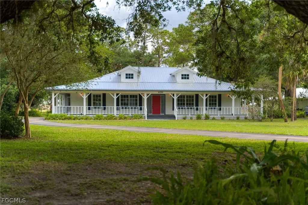 1270 Riverbend Drive Labelle FL 33935