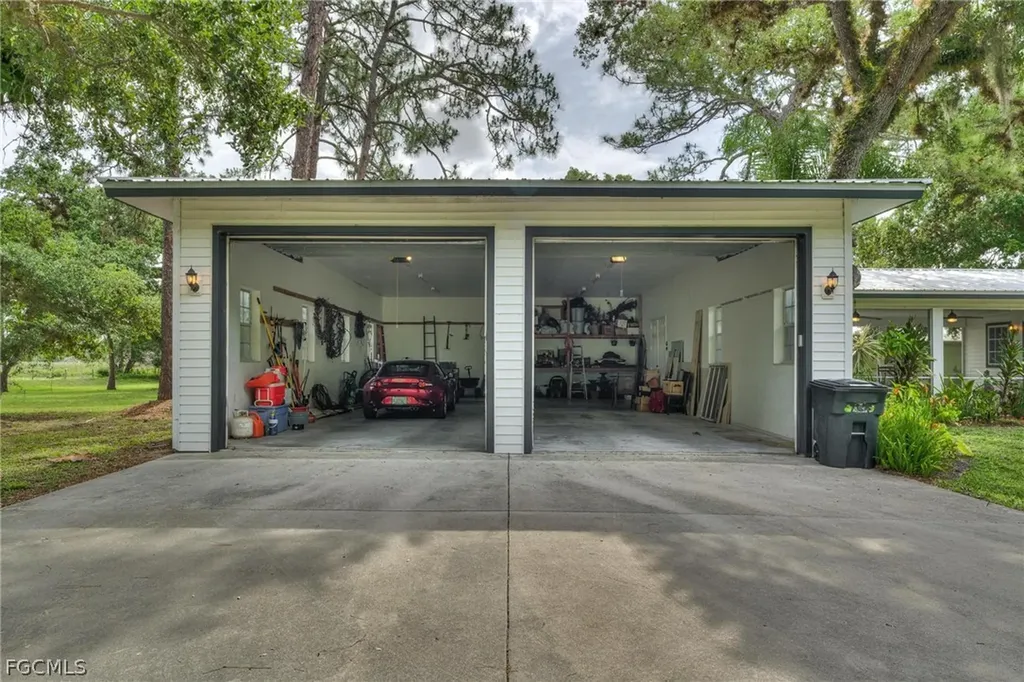 1270 Riverbend Drive Labelle FL 33935