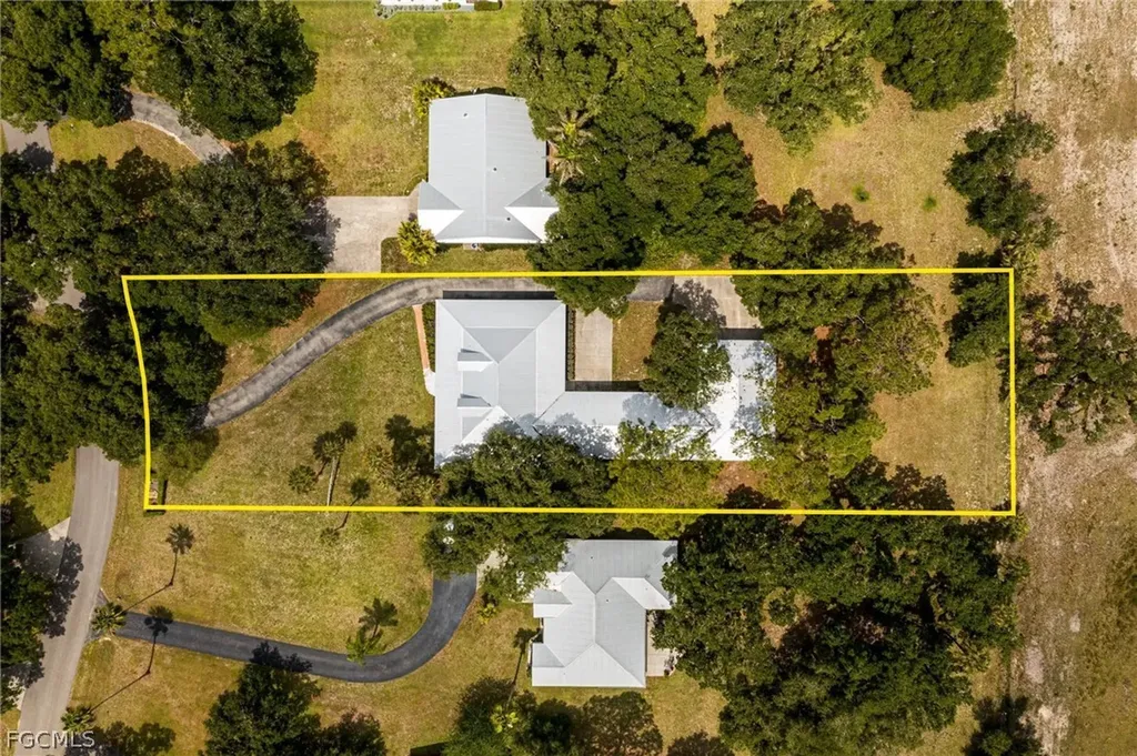 1270 Riverbend Drive Labelle FL 33935