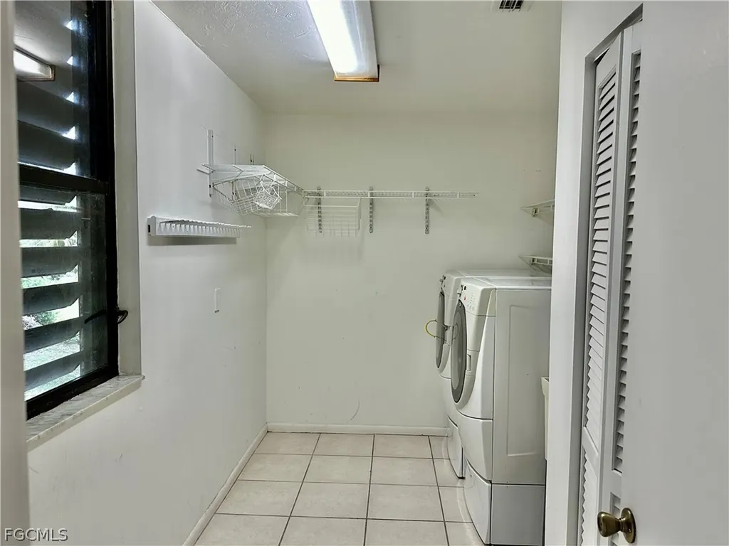 209 Pinebrook Drive Fort Myers FL 33907