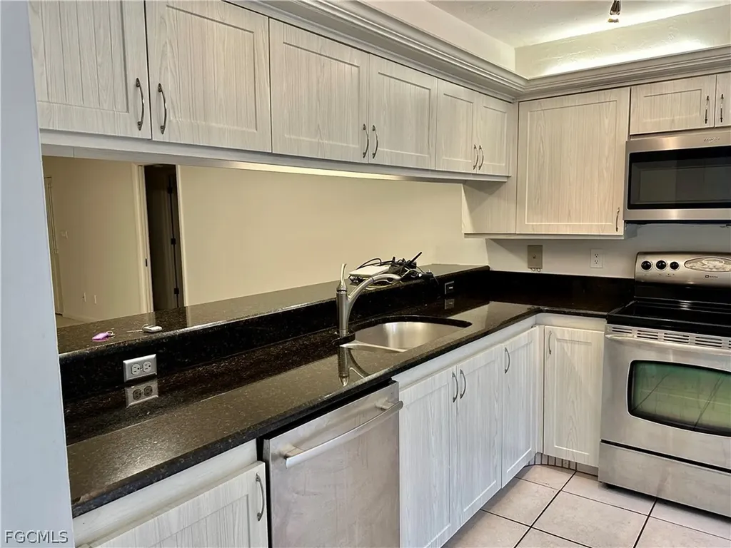 209 Pinebrook Drive Fort Myers FL 33907