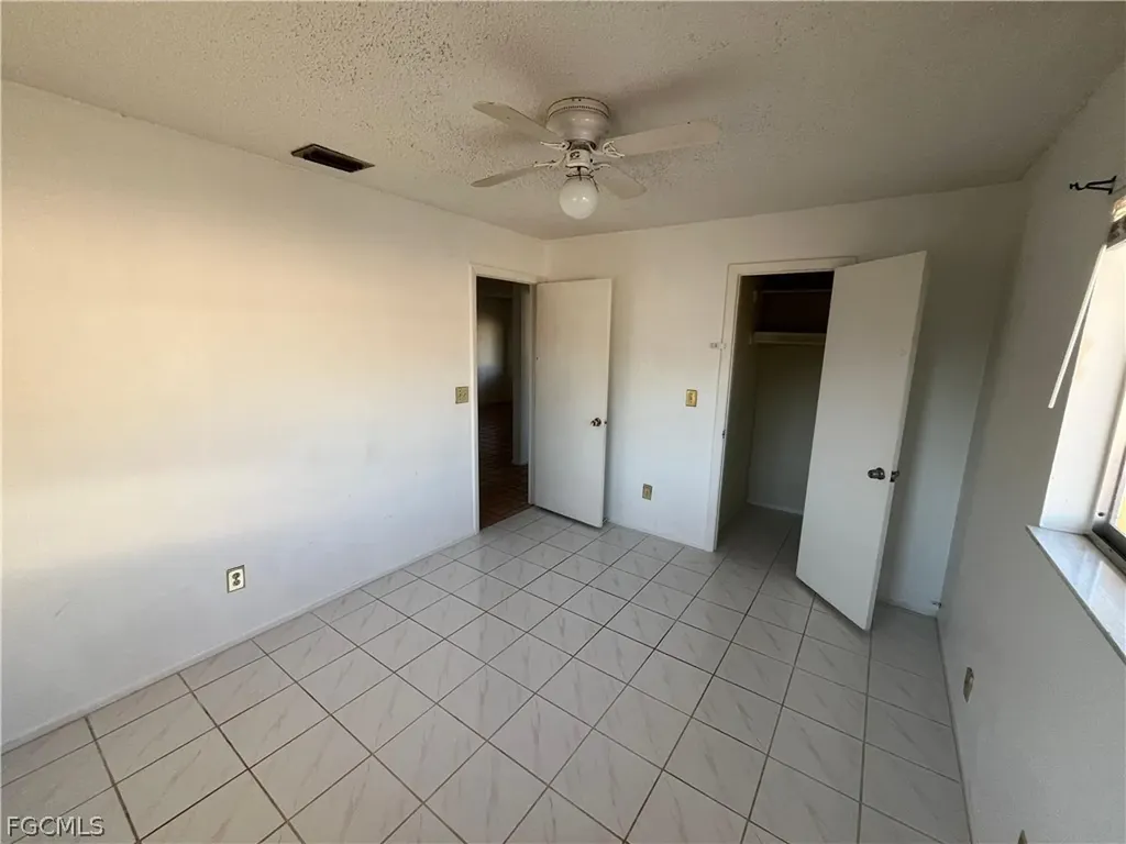 708 SE 8th Street Cape Coral FL 33990