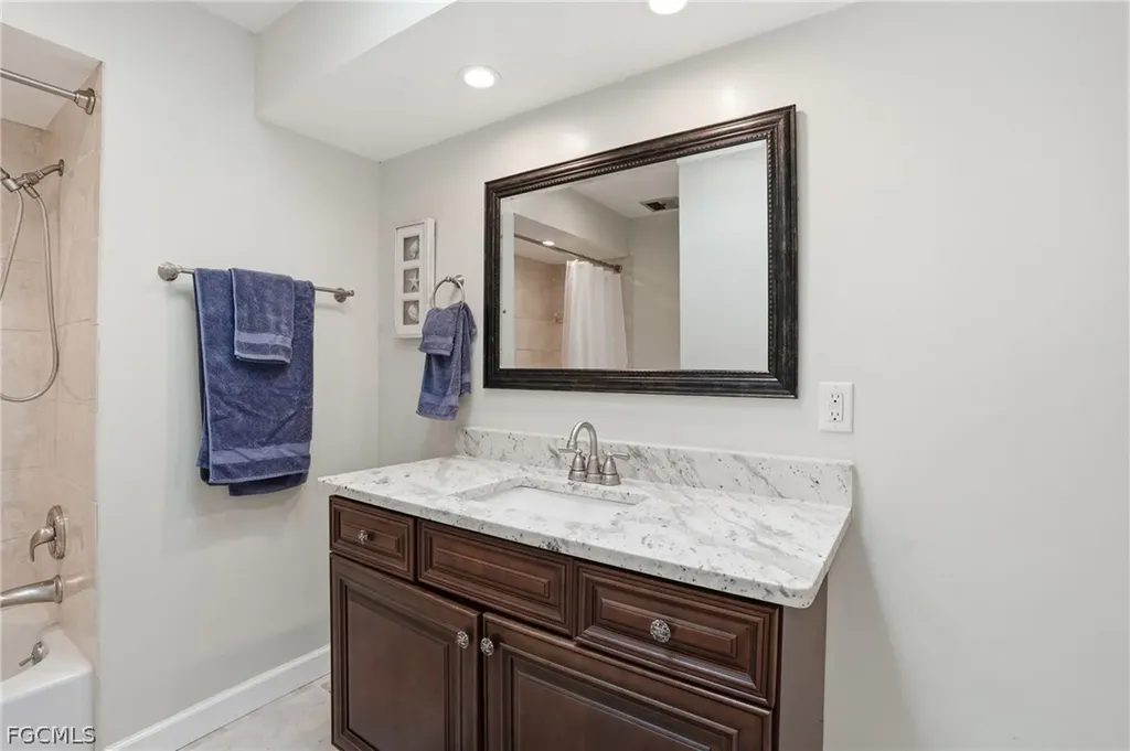 1410 Tredegar Drive Fort Myers FL 33919