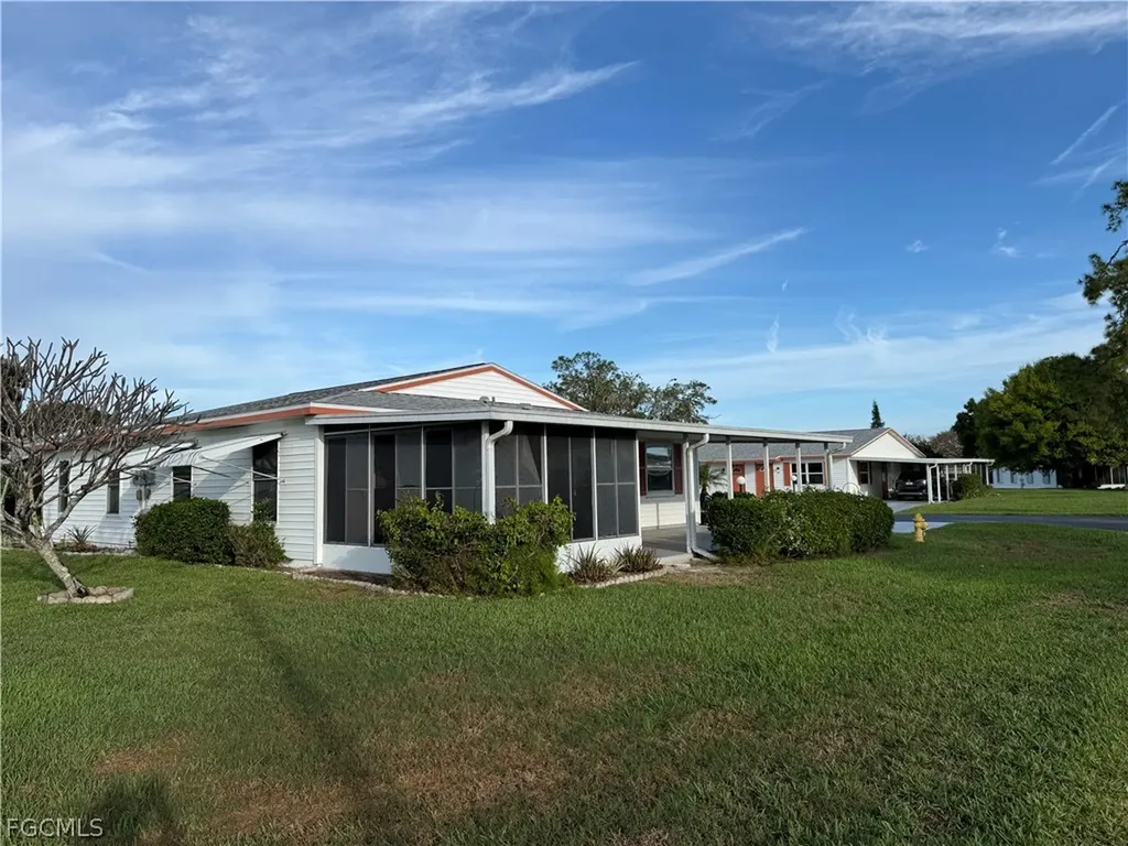 46 Desert Candle Circle Lehigh Acres FL 33936