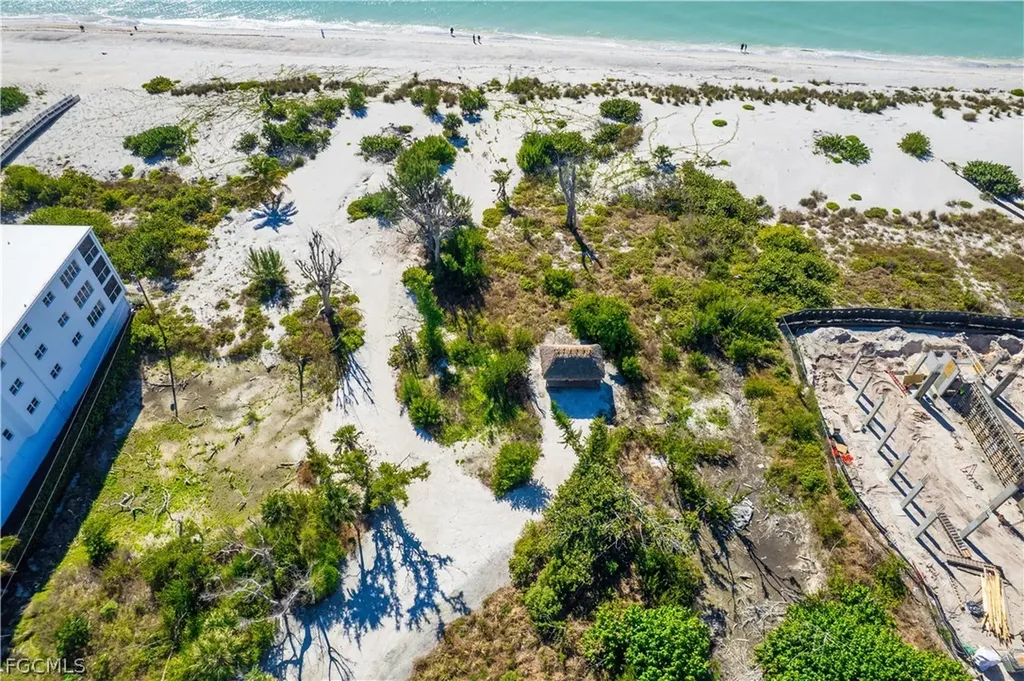 2605 W Gulf Drive Sanibel FL 33957