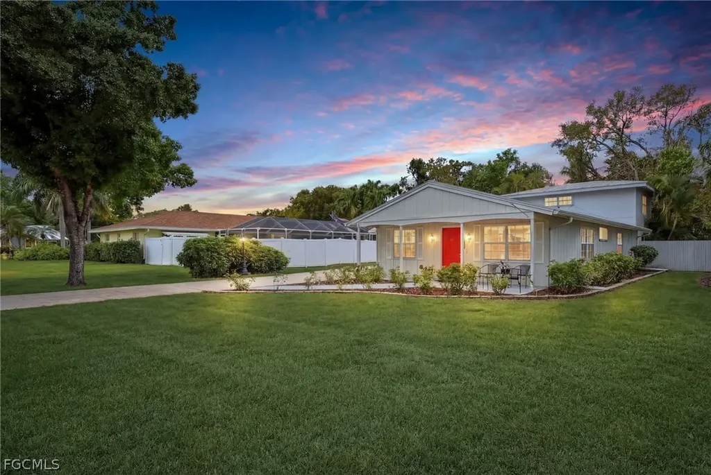 2924 Gladiola Street Fort Myers FL 33901
