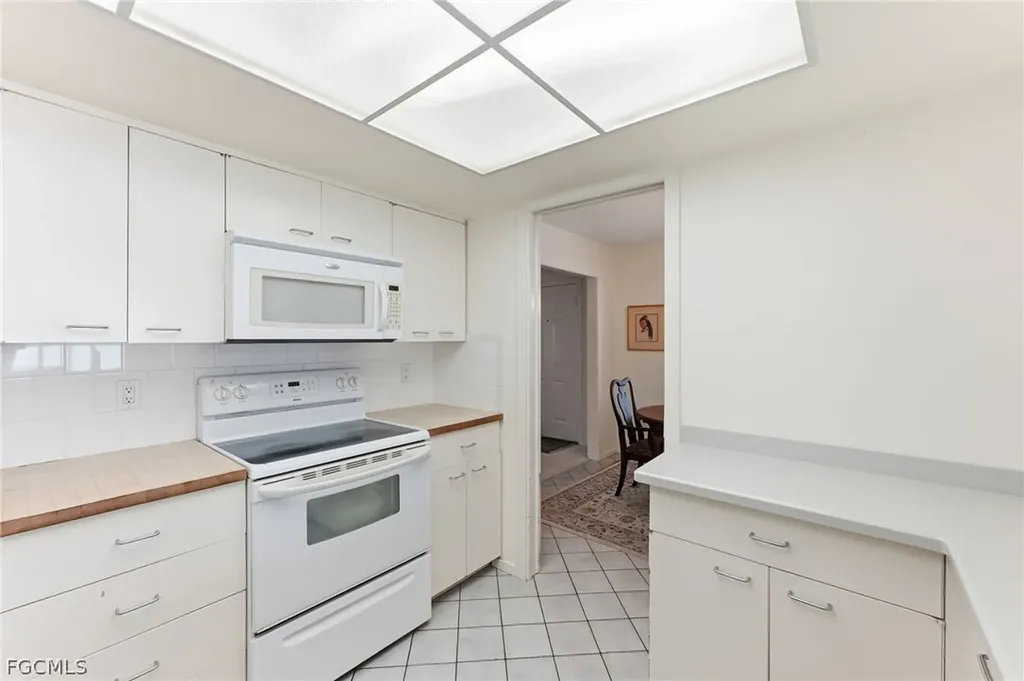 2924 Gladiola Street Fort Myers FL 33901