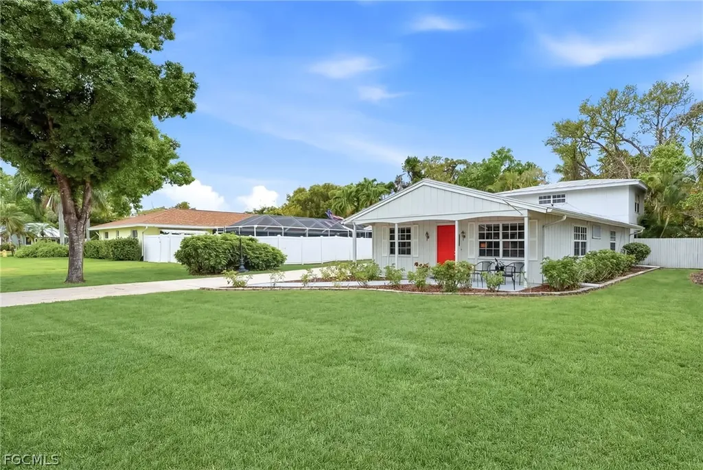2924 Gladiola Street Fort Myers FL 33901