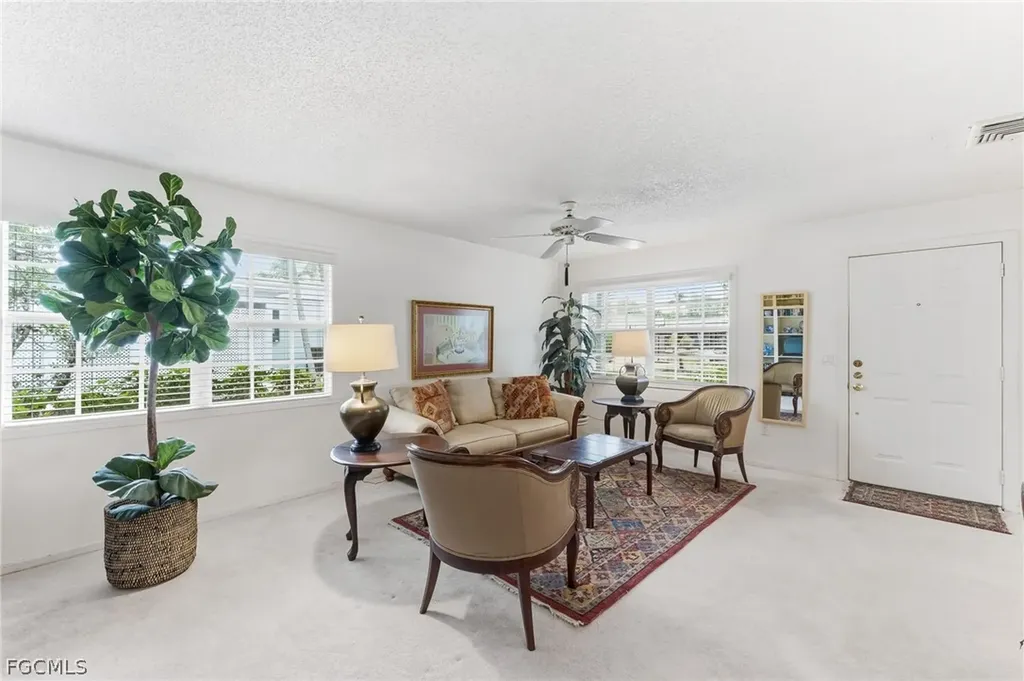 2924 Gladiola Street Fort Myers FL 33901