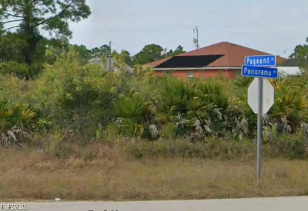 324 Panorama Avenue Lehigh Acres FL 33974