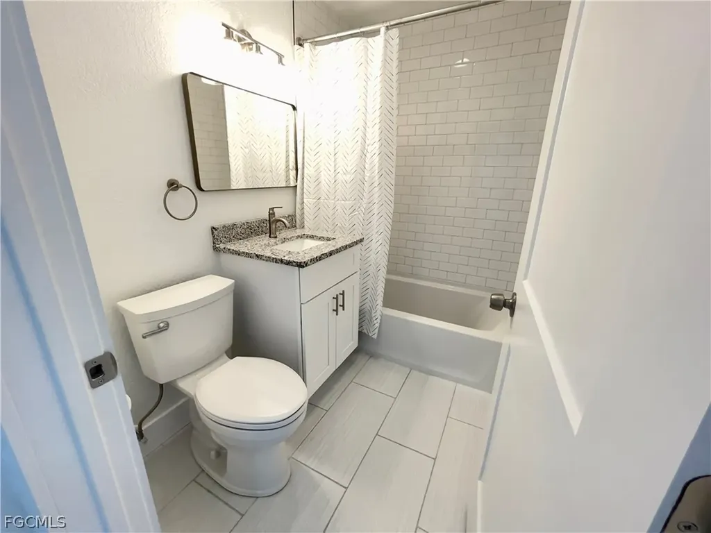 1562 Ransom Street Fort Myers FL 33901
