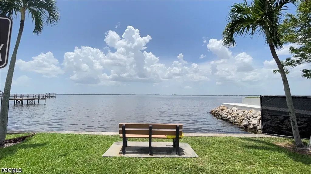 1562 Ransom Street Fort Myers FL 33901
