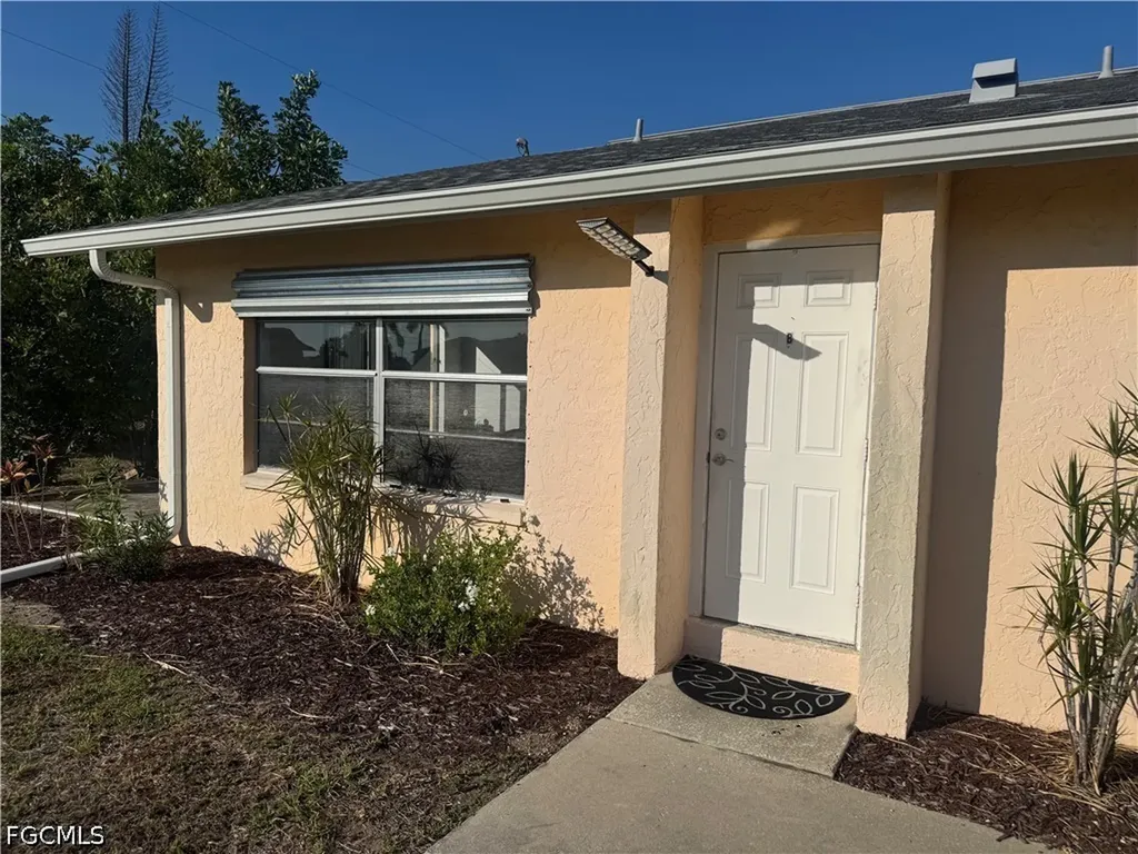 317 Tudor Drive Cape Coral FL 33904