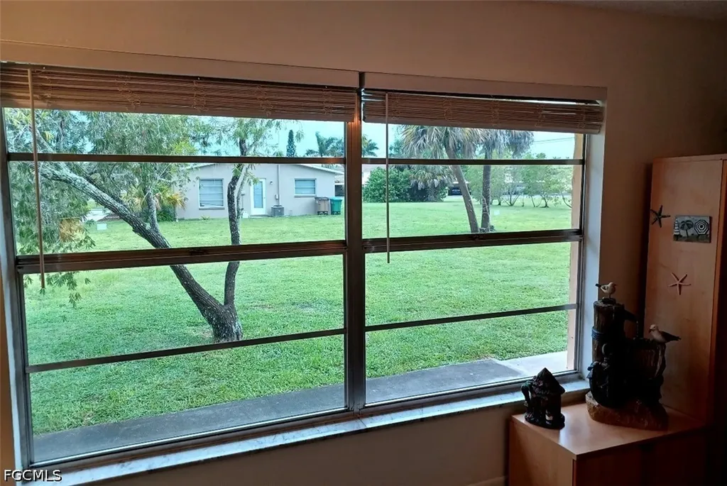 317 Tudor Drive Cape Coral FL 33904