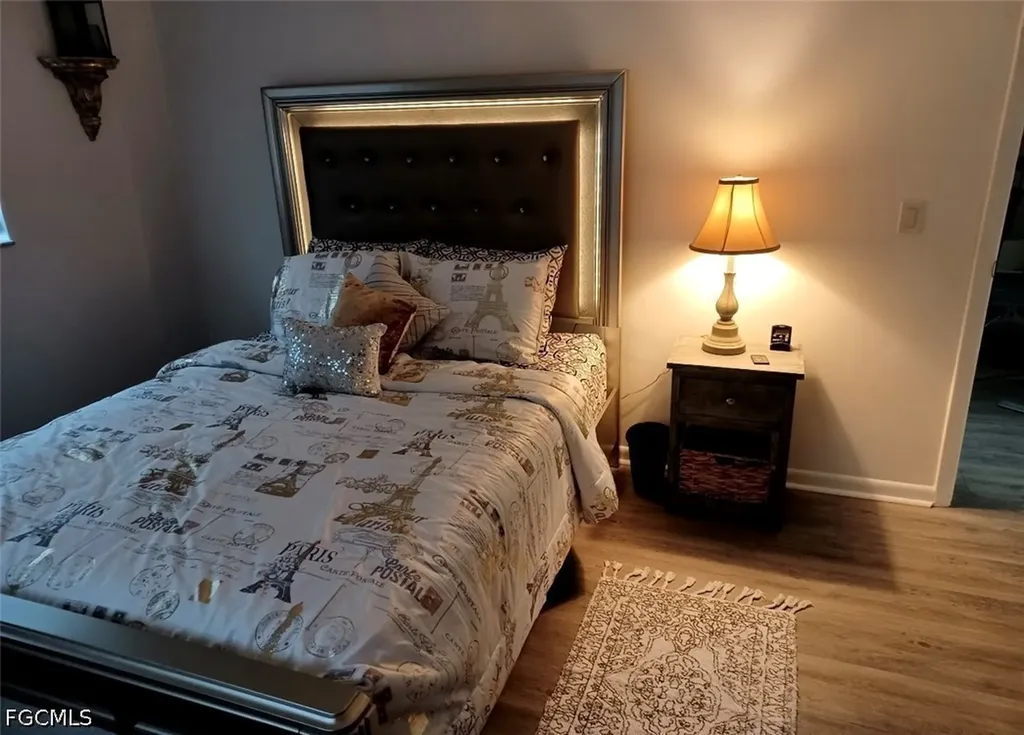 317 Tudor Drive Cape Coral FL 33904