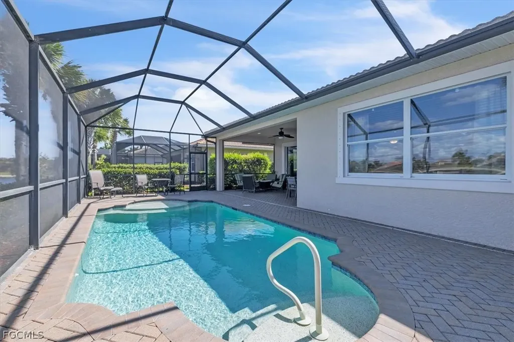 10555 Carena Circle Fort Myers FL 33913