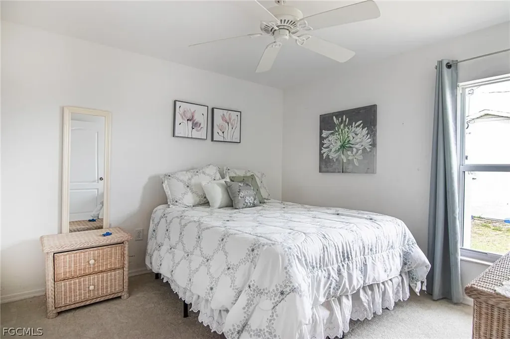 216 NW 11th Street Cape Coral FL 33993