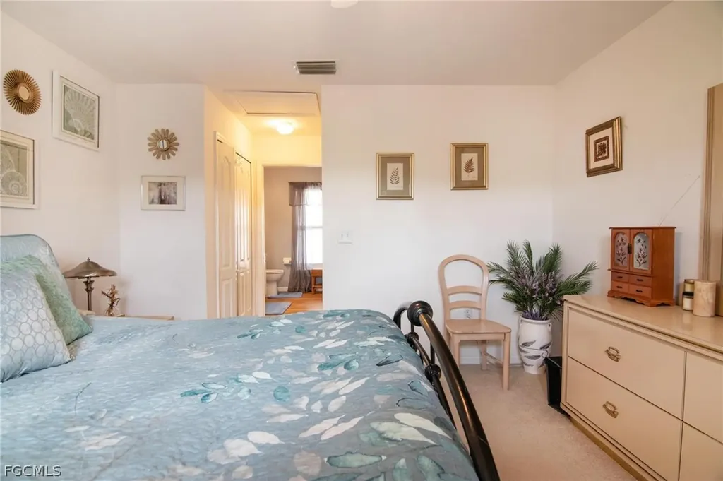 216 NW 11th Street Cape Coral FL 33993