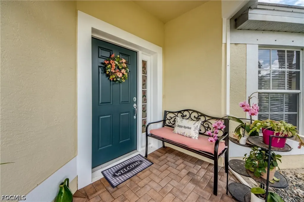 Cape Coral FL, 2467 Belleville Court